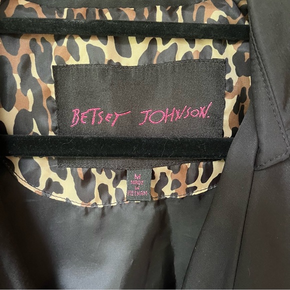 Betsey Johnson Black Trench Coat with Ruffled Hem - Picture 3 of 10